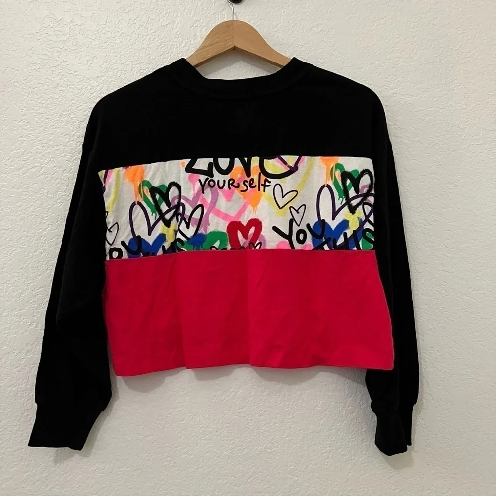 Girls Justice cropped tee color block black and pink/ SZ Small 7/8
